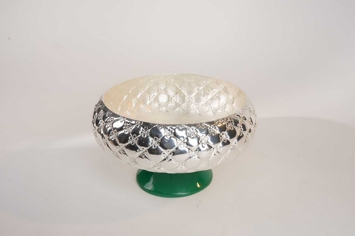 Cross Nakshi Silver-Plated Urli with Green Resin Base – Multipurpose Brass Bowl for Décor & Gifting | Swede Box Included