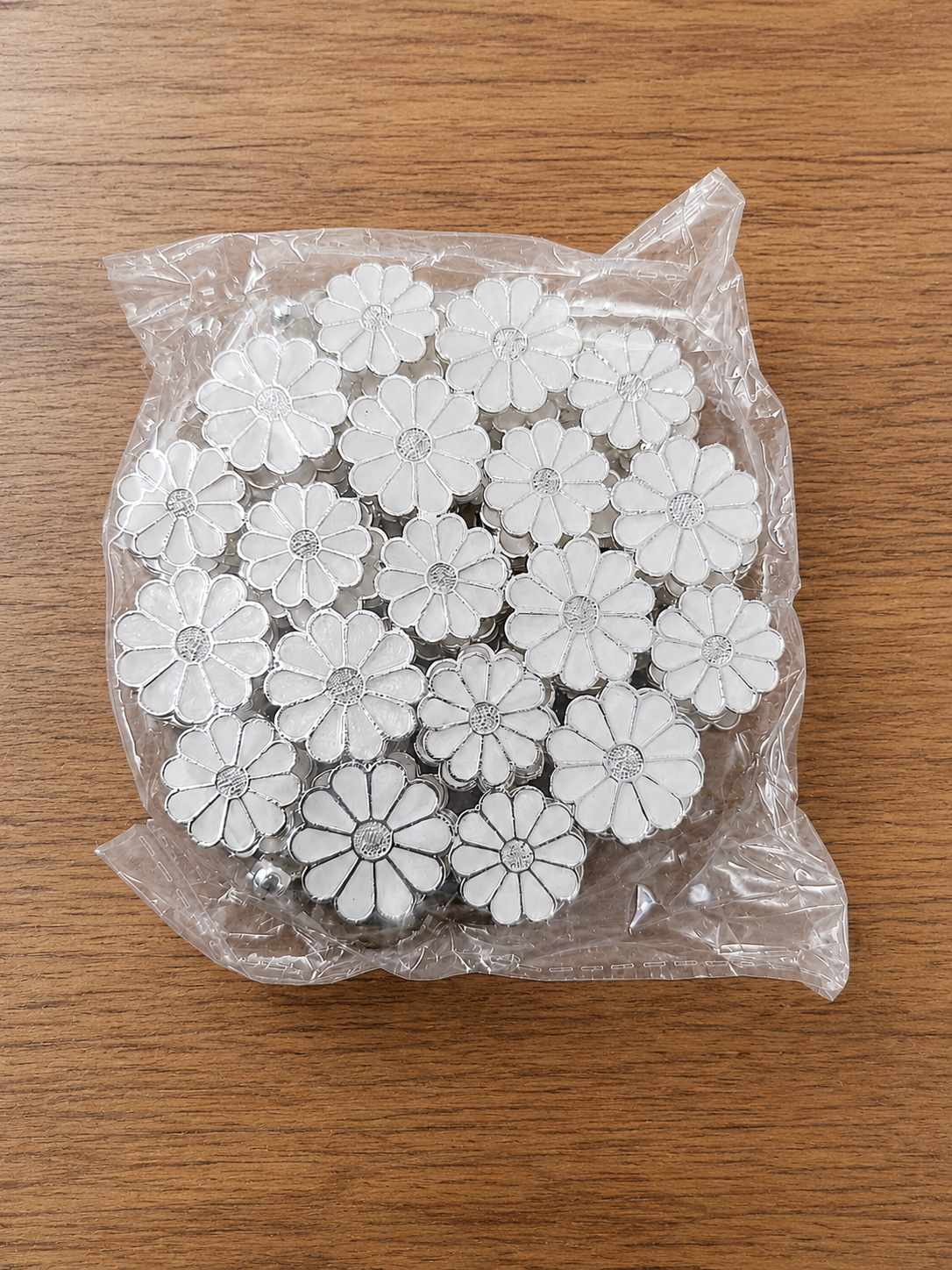 White flower Coaster Set